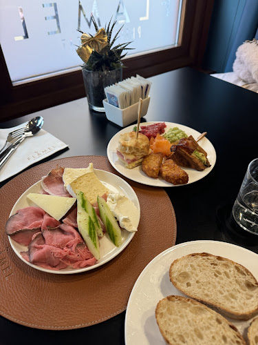 FLAMEL Restaurant & Mixology Bar - Gastronomie und Hotellerie