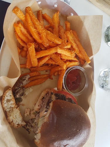 BANK - Restaurant & Bar - Gastronomie und Hotellerie