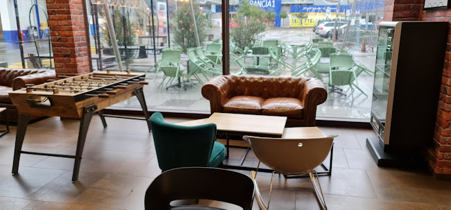 HolyCow! Gourmet Burger Co. GRANCIA - Grancia