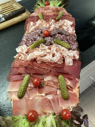 Opinii despre Carmo GmbH în Einsiedeln - Gastronomie und Hotellerie