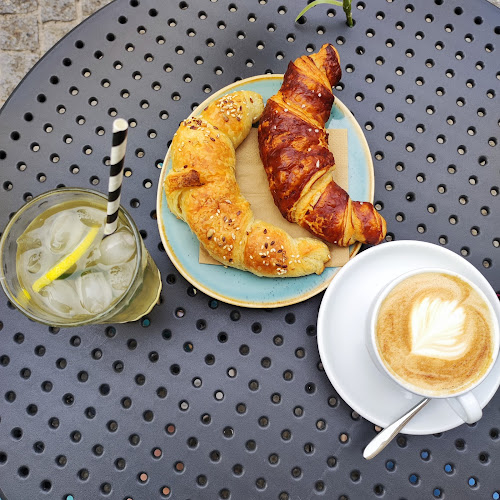 Kaffeeleben operated by Nuu's - Gastronomie und Hotellerie