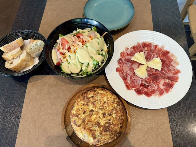 Mr. José Dos Santos Balula - Gastronomie und Hotellerie