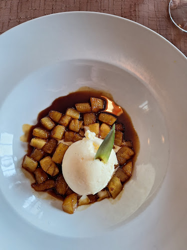 Opinii despre Restaurant Les Trois Suisses în Jongny - Gastronomie und Hotellerie