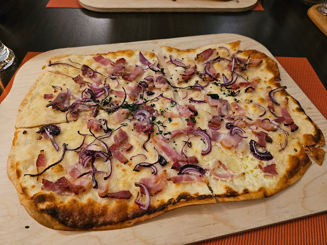 Comentarii opinii despre Cafe Restaurant Gellert