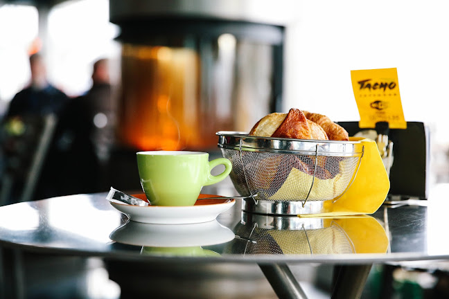 Opinii despre Tacho Cafe Bar în Steffisburg - Gastronomie und Hotellerie