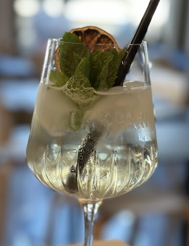 Opinii despre Café & Presse în Fribourg - Gastronomie und Hotellerie