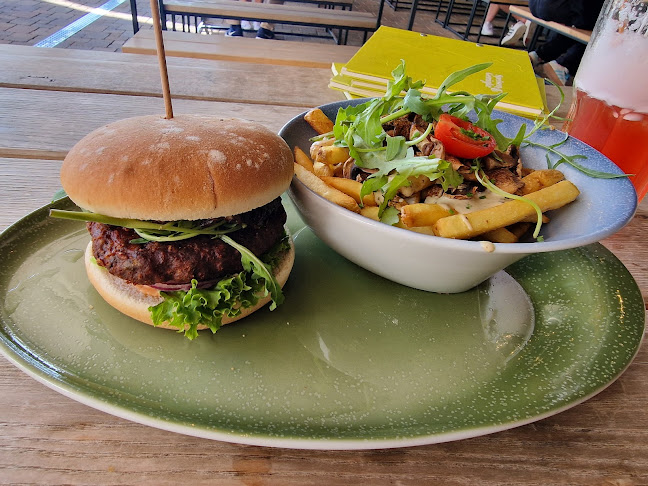 Comentarii opinii despre HANS IM GLÜCK - CHUR City West