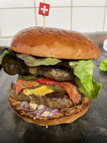 Opinii despre Restaurant & Pizzeria Crispy în Wiler bei Utzenstorf - Gastronomie und Hotellerie