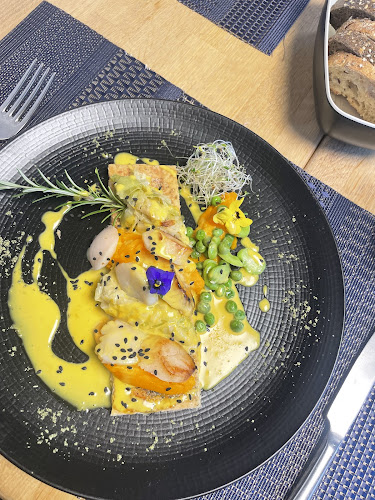 Opinii despre Le No 6 în Vevey - Gastronomie und Hotellerie