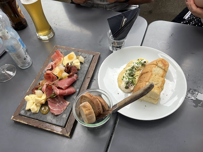 Opinii despre Klösterli Weincafe în Bern - Gastronomie und Hotellerie