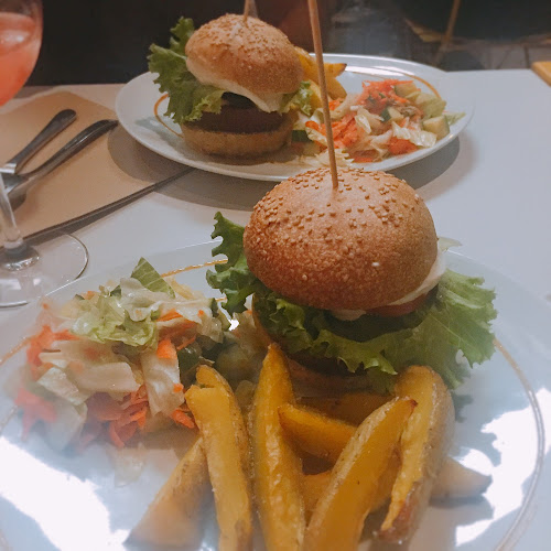 Café mutin - Gastronomie und Hotellerie