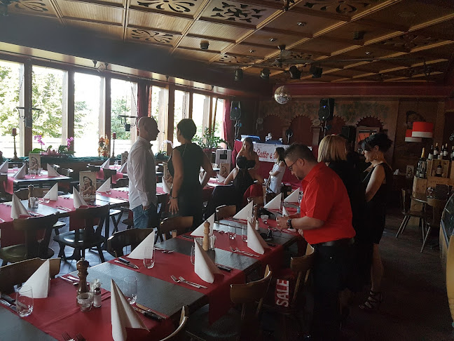 Roosstrasse 61, 8832 Wollerau