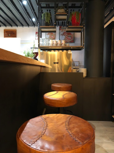 Comentarii opinii despre Cap-Cap Sion