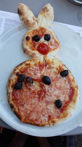 Comentarii opinii despre Restaurant Pizzeria Merkur - Holzofenpizzeria