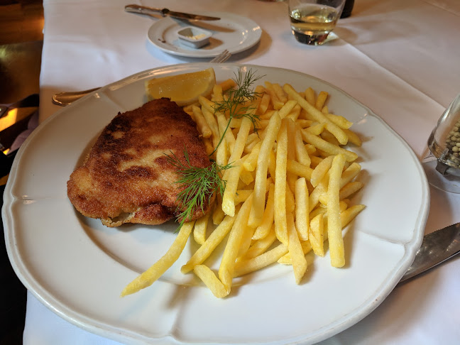 Opinii despre Restaurant Rossberg GmbH în Kemptthal - Gastronomie und Hotellerie