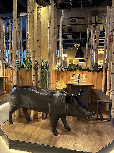 Opinii despre HANS IM GLÜCK - SPREITENBACH Shoppi Tivoli în Spreitenbach - Gastronomie und Hotellerie