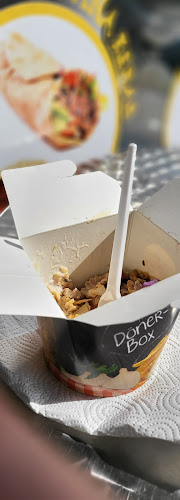 Comentarii opinii despre Yammy Chicken