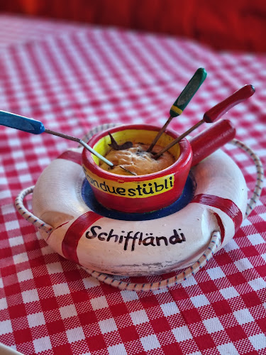 Dorfpl. 3, 6362 Stansstad