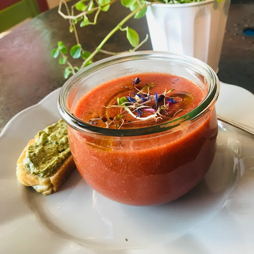 Opinii despre La Cafetière Verte în Aigle - Gastronomie und Hotellerie