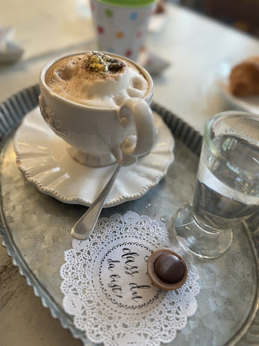 Opinii despre Mis Kaffi în Dietikon - Gastronomie und Hotellerie