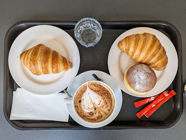 Comentarii opinii despre Bäckerei Hug - Kriens Mattenhof