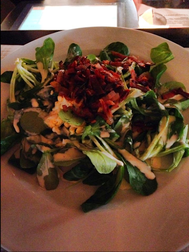 Opinii despre Restaurant Bar Miracle în Zürich - Gastronomie und Hotellerie