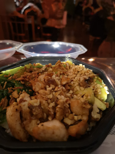 Pessina Poke-Sushi-Bar - Gastronomie und Hotellerie