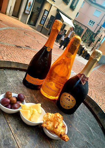 Comentarii opinii despre 12Zero4 Ristorante - Wine bar - Caffetteria