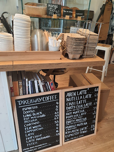 Ombak Coffee (ex Omnia Coffee) - Gastronomie und Hotellerie