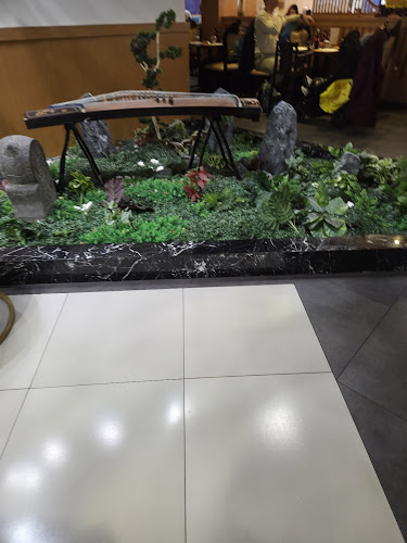 Opinii despre Wok Royal în Prilly - Gastronomie und Hotellerie