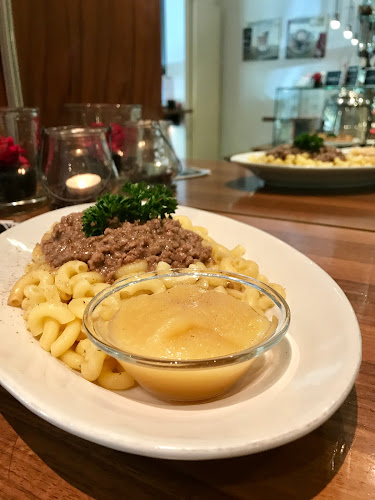 Comentarii opinii despre Taburettli