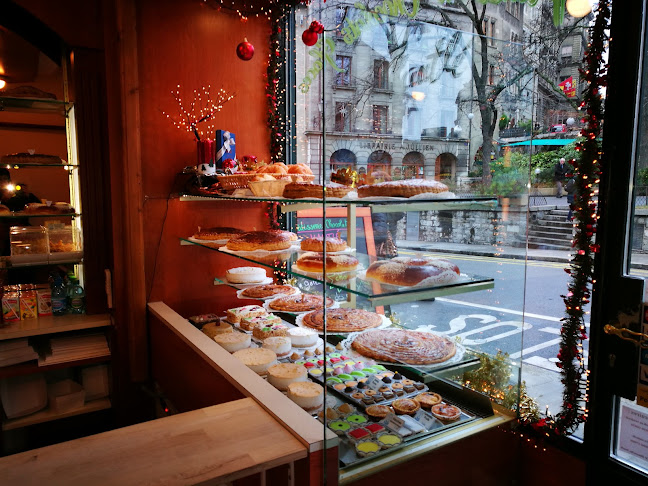 Comentarii opinii despre Hautlé