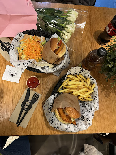 Comentarii opinii despre Burgermeister Oberdorf