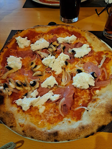 Opinii despre Lo Spaghetto 1585 Salavaux în Freiburg - Gastronomie und Hotellerie