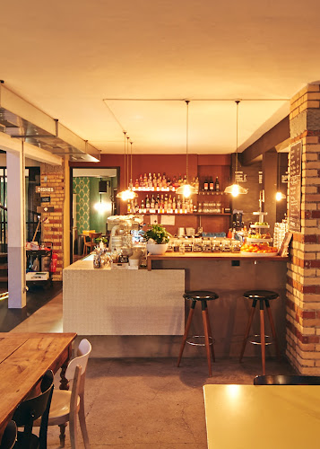 Opinii despre Auer & Co. în Zürich - Gastronomie und Hotellerie