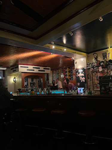 Comentarii opinii despre Safari Bar