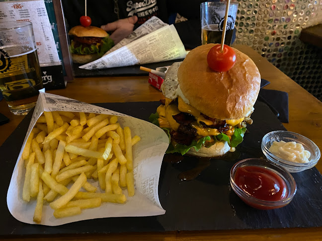 Bar 48 - Gastronomie und Hotellerie