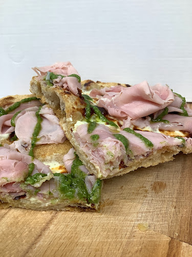 Phoqu’accia Pizza et Focaccia italiennes - Gastronomie und Hotellerie