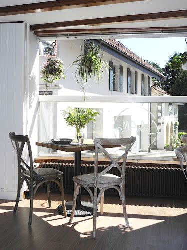 Opinii despre Restaurant Le Café Allure în Bussigny - Gastronomie und Hotellerie