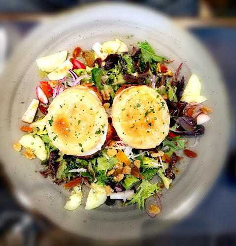 Café-Resto Le Plan B - Gastronomie und Hotellerie