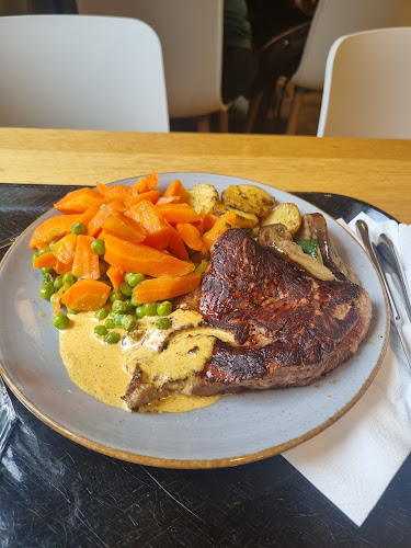 Opinii despre Coop Restaurant Neuchâtel în Neuchâtel - Gastronomie und Hotellerie