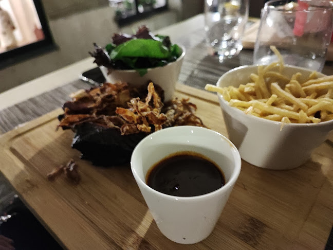 Au Pied de Cochon - Geneva