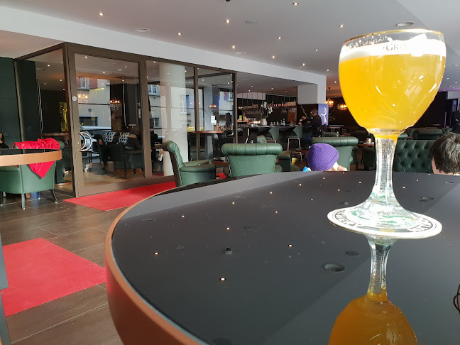 La Rive Lounge Bar - Gastronomie und Hotellerie