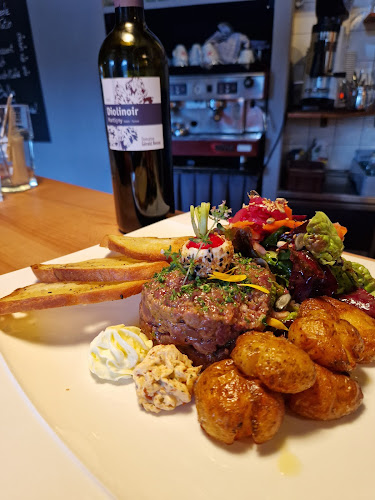 Opinii despre Station Rock Café în Leysin - Gastronomie und Hotellerie