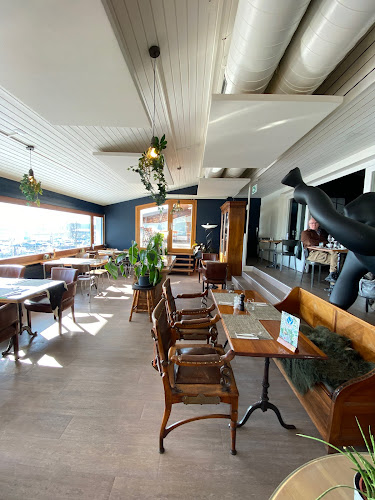 Rte des Falaises 14, 2000 Neuchâtel