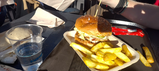 Opinii despre Chums Cafe Bretaye în Villars-sur-Ollon - Gastronomie und Hotellerie