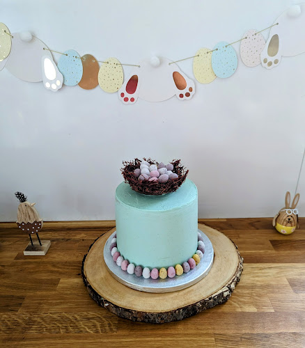 Comentarii opinii despre Connie Loves Cake