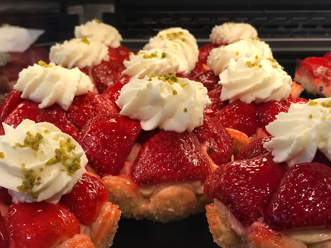 Opinii despre Konditorei Voland - Rüti 1 în Rüti - Gastronomie und Hotellerie