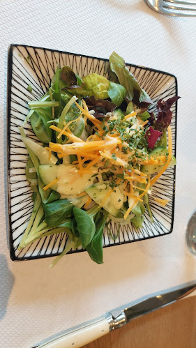 Opinii despre Café-Resto Le Plan B în Denges - Gastronomie und Hotellerie