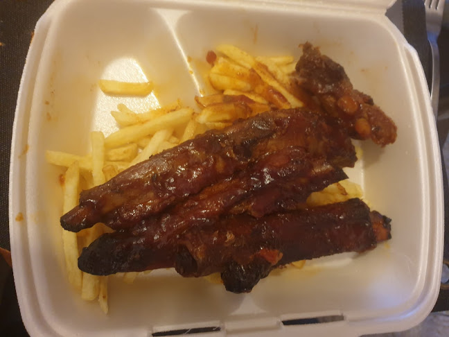 Restaurant Delifrance, Mme Petrus Camelia - Gastronomie und Hotellerie